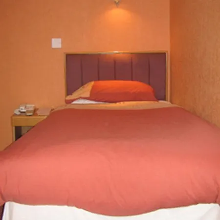 The Norfolk Szálloda 3*